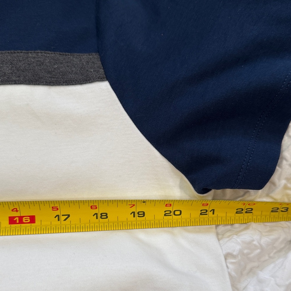 Banana Republic Luxury Touch Cotton Men’s Navy, White Grey Short Sleeve Size L - Picture 5 of 6